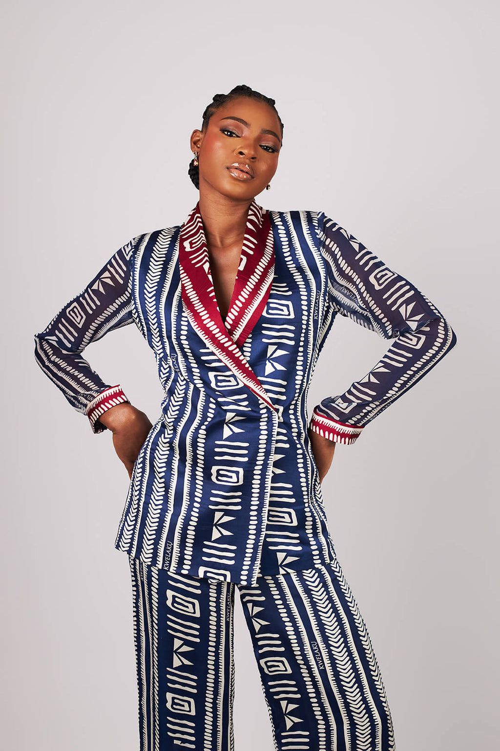Monogram Geometric silk suit — Kwelaku