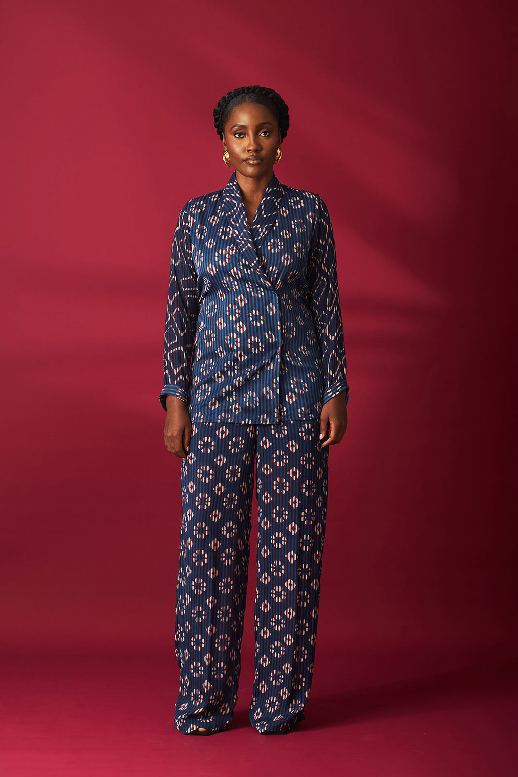 Kwelaku Candy mixed silk suit