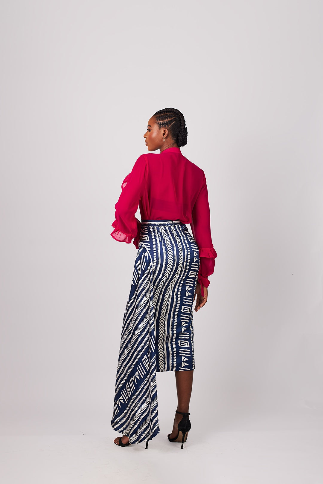 Monogram Geometric ruched midi skirt — Kwelaku